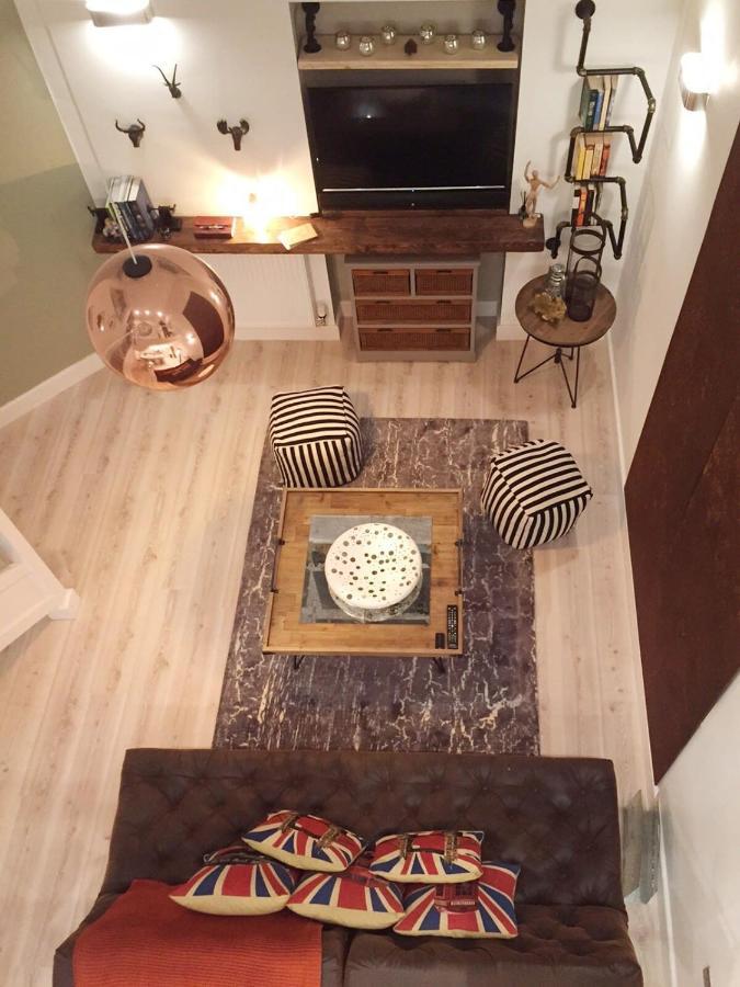 Spacious 1 Bedroom Split Level Old Pub Conversion Tower Bridge London Exterior foto