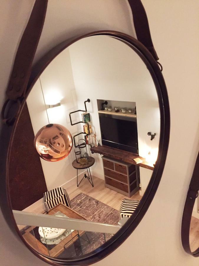 Spacious 1 Bedroom Split Level Old Pub Conversion Tower Bridge London Exterior foto